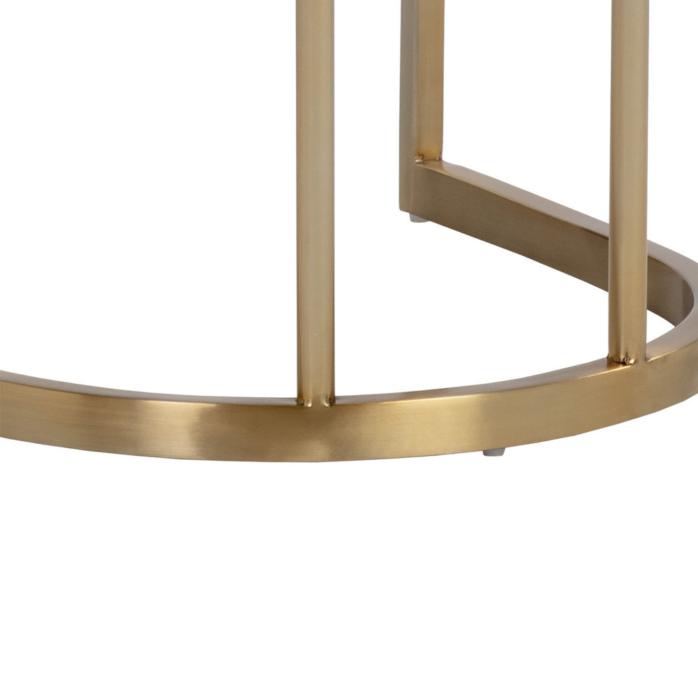 Larissa Stool