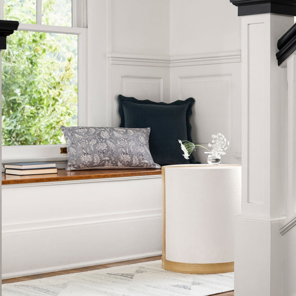 Donna Lumbar Pillow
