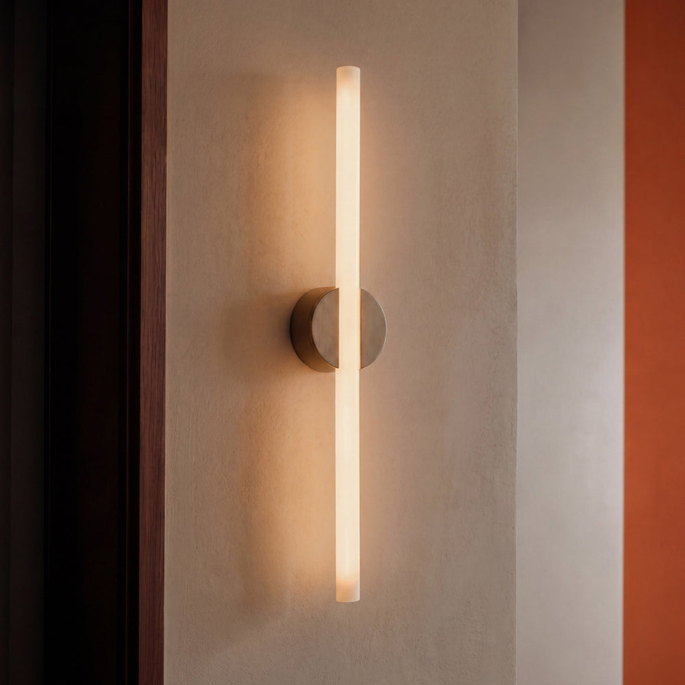 Kilter 2.0 Indoor/Outdoor Bathroom Vanity Light