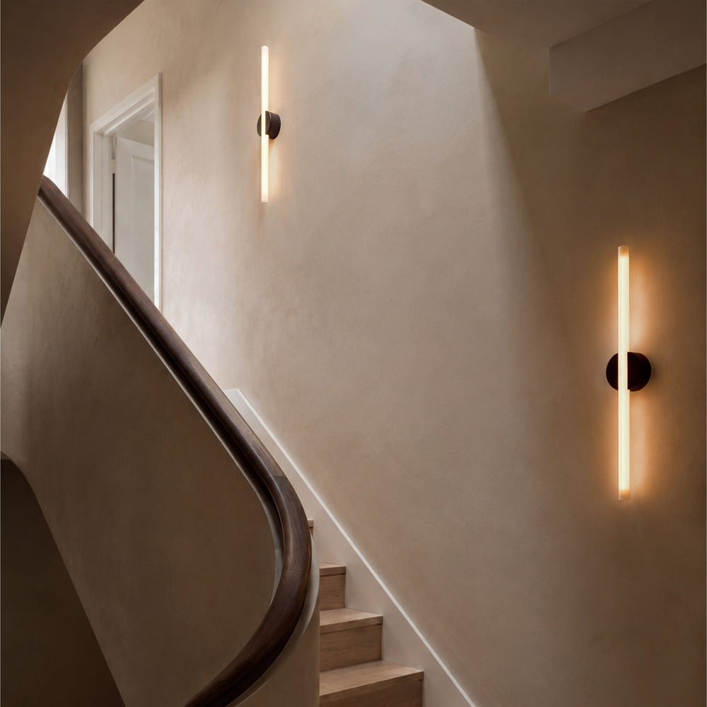 Kilter 2.0 Indoor/Outdoor Bathroom Vanity Light