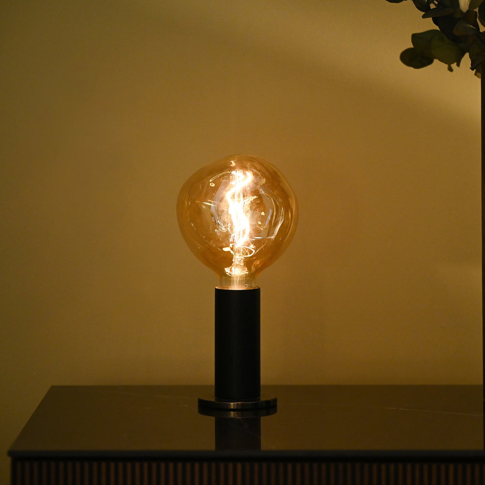 Knuckle Table Lamp