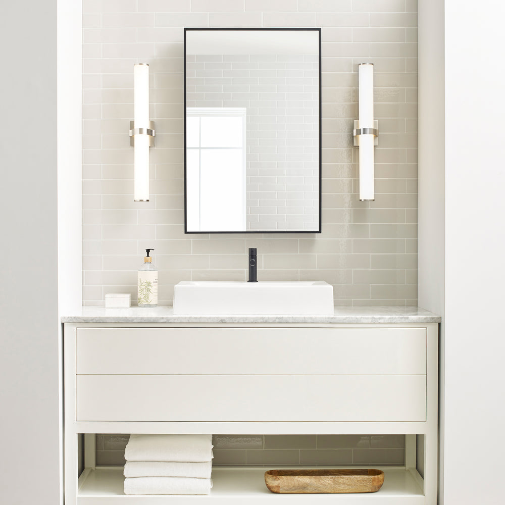 Visual Comfort & Co Lynk Bath Light - 2Modern