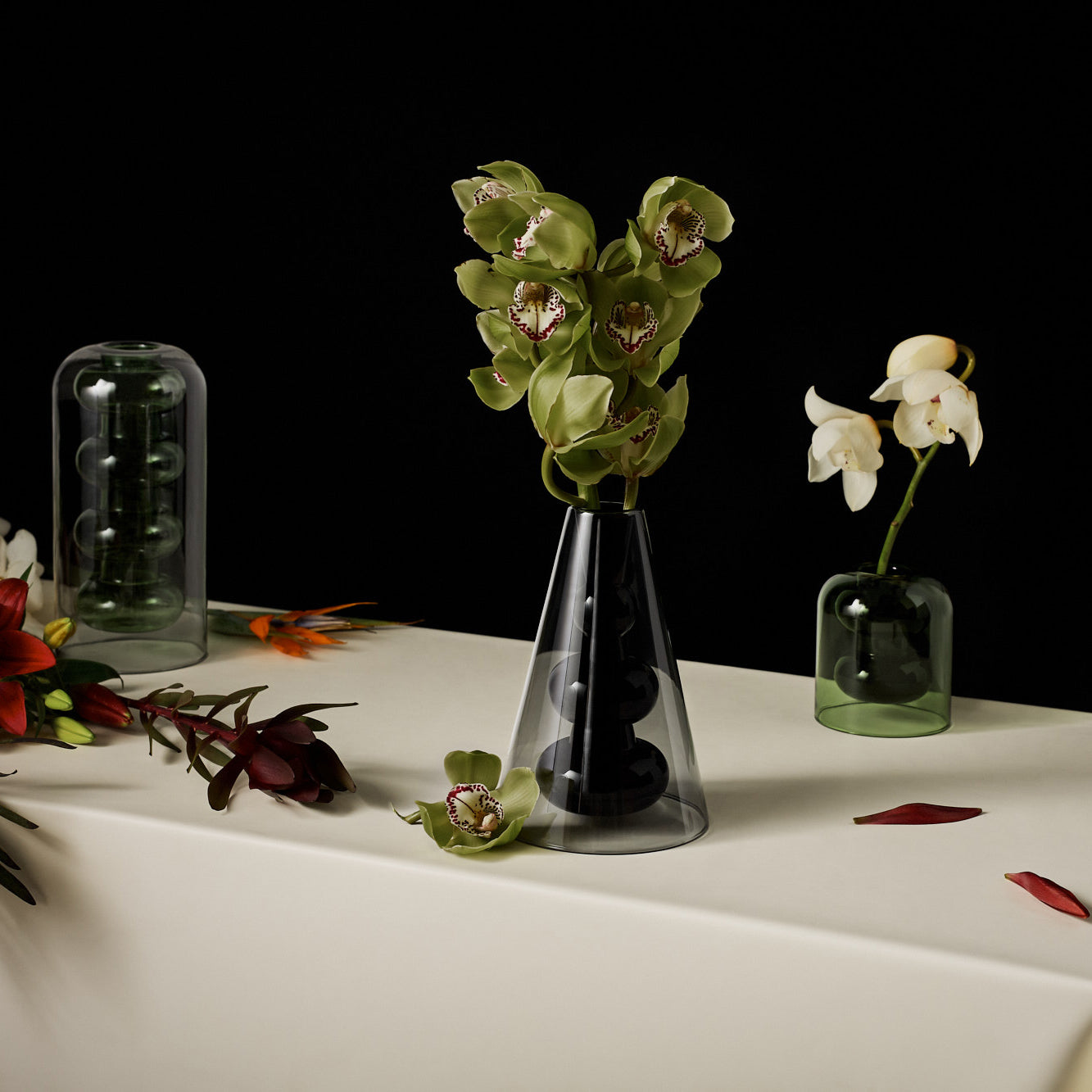 Tom Dixon Bump Vase - 2Modern