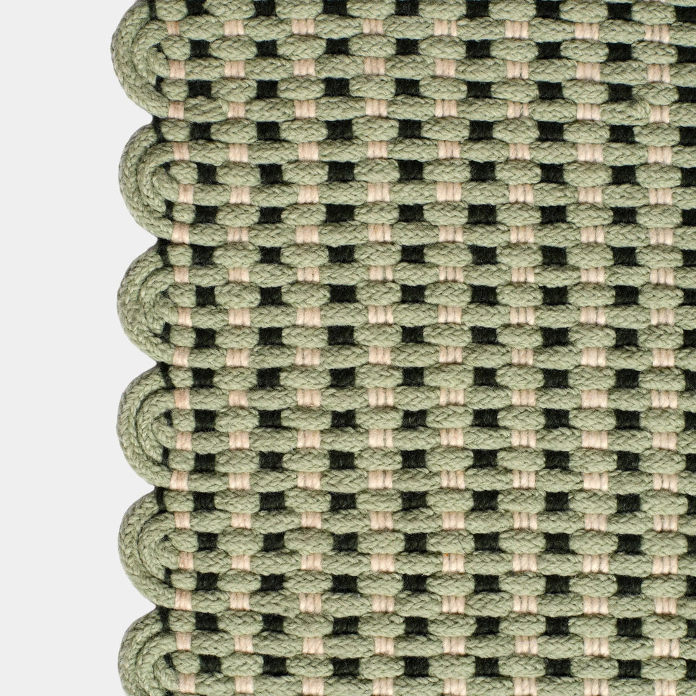 Cord Runner