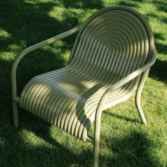 Groove Outdoor Lounge Chair