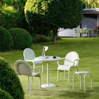 Groove Outdoor Round Dining Table