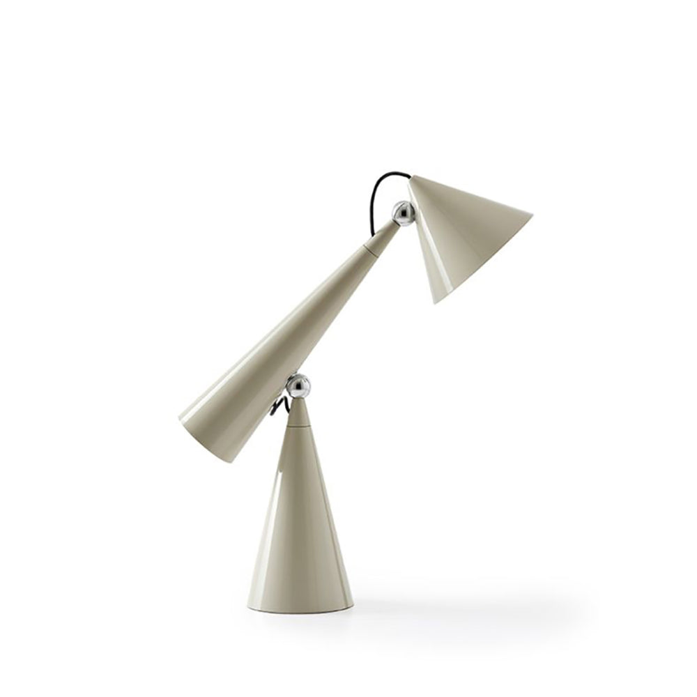 Pose LED Desk Lamp