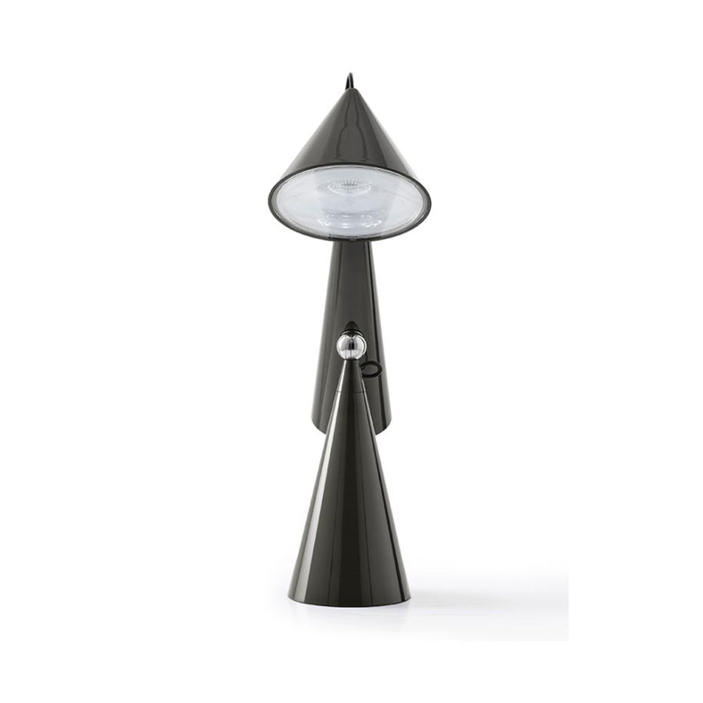Pose LED Desk Lamp