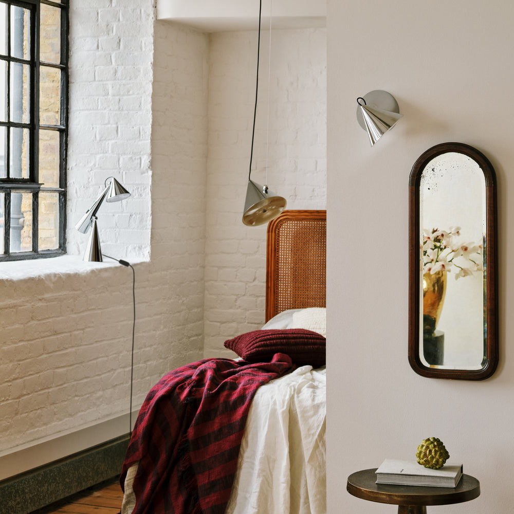Pose LED Wall Sconce