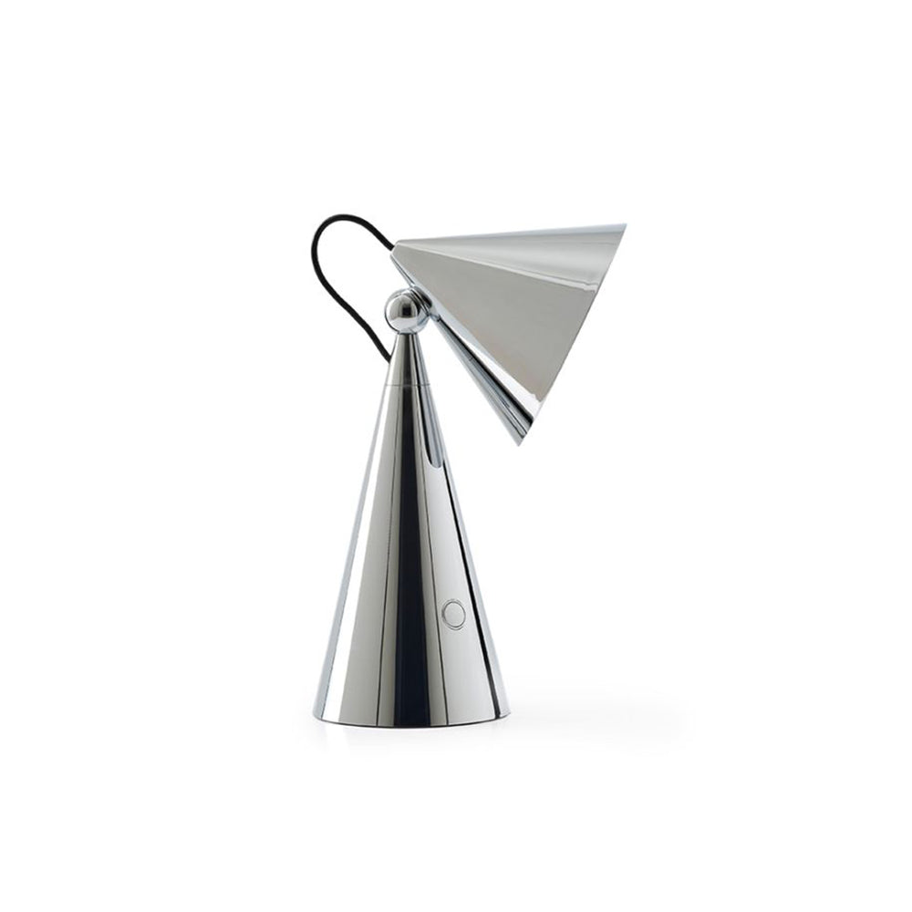 Pose Portable LED Table Lamp
