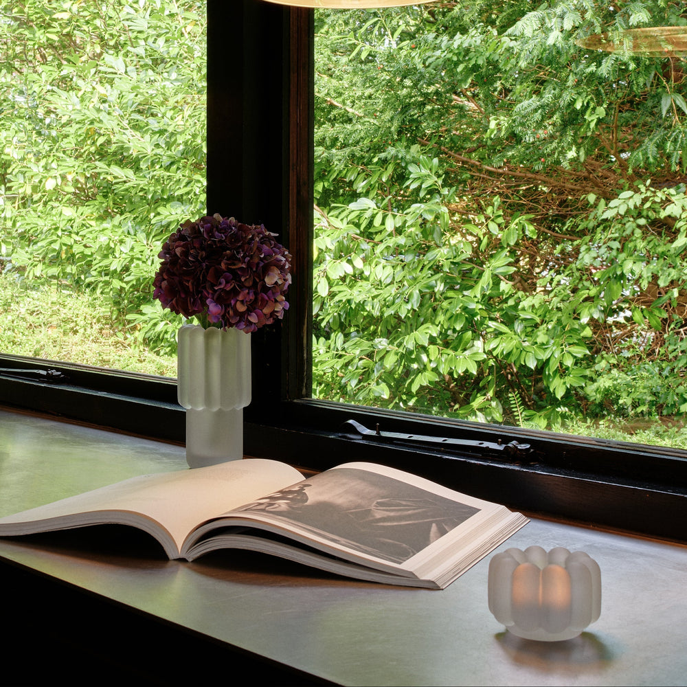 Press Vase