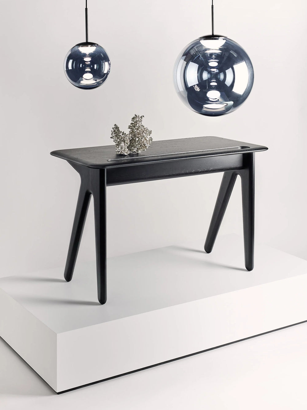 Slab Individual Desk
