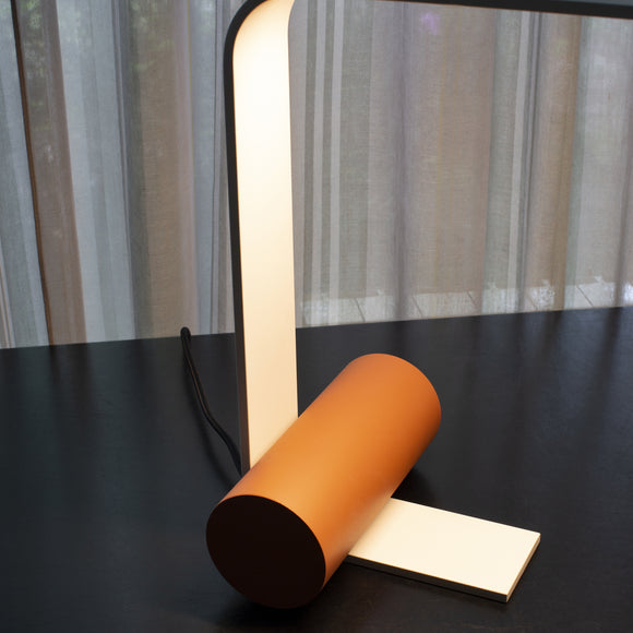 Nastro Open LED Table Lamp