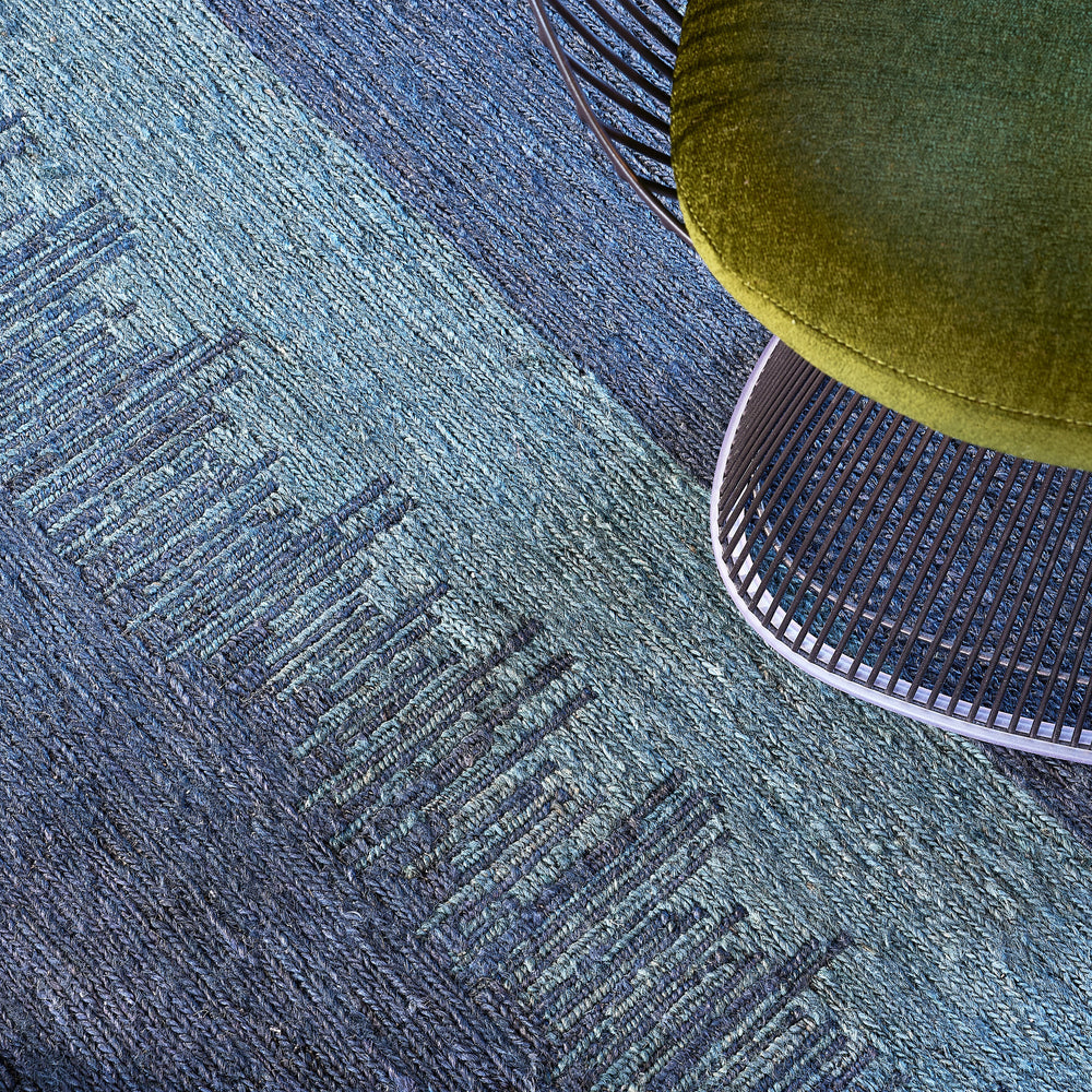 Almonia Rug