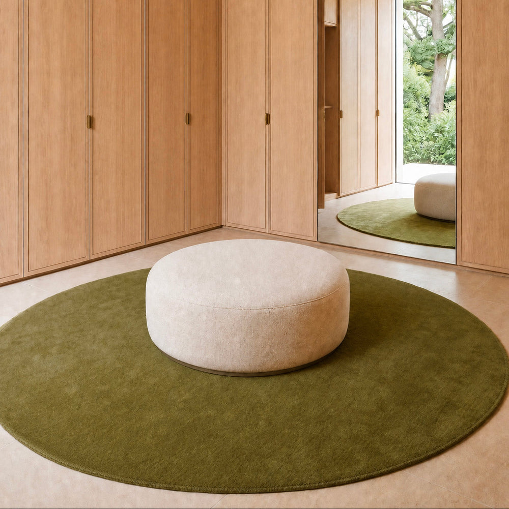 Signature Round Rug