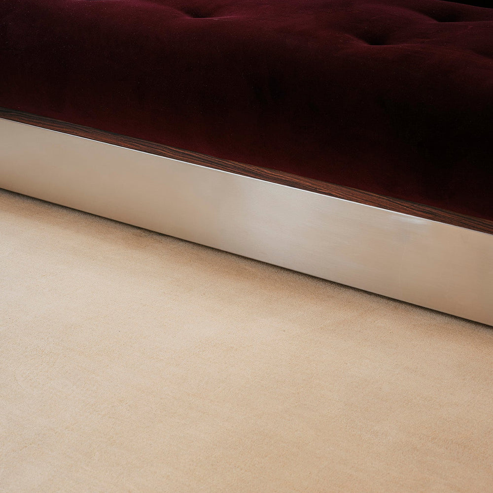 Signature Round Rug