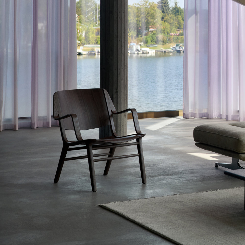 AX Lounge Chair