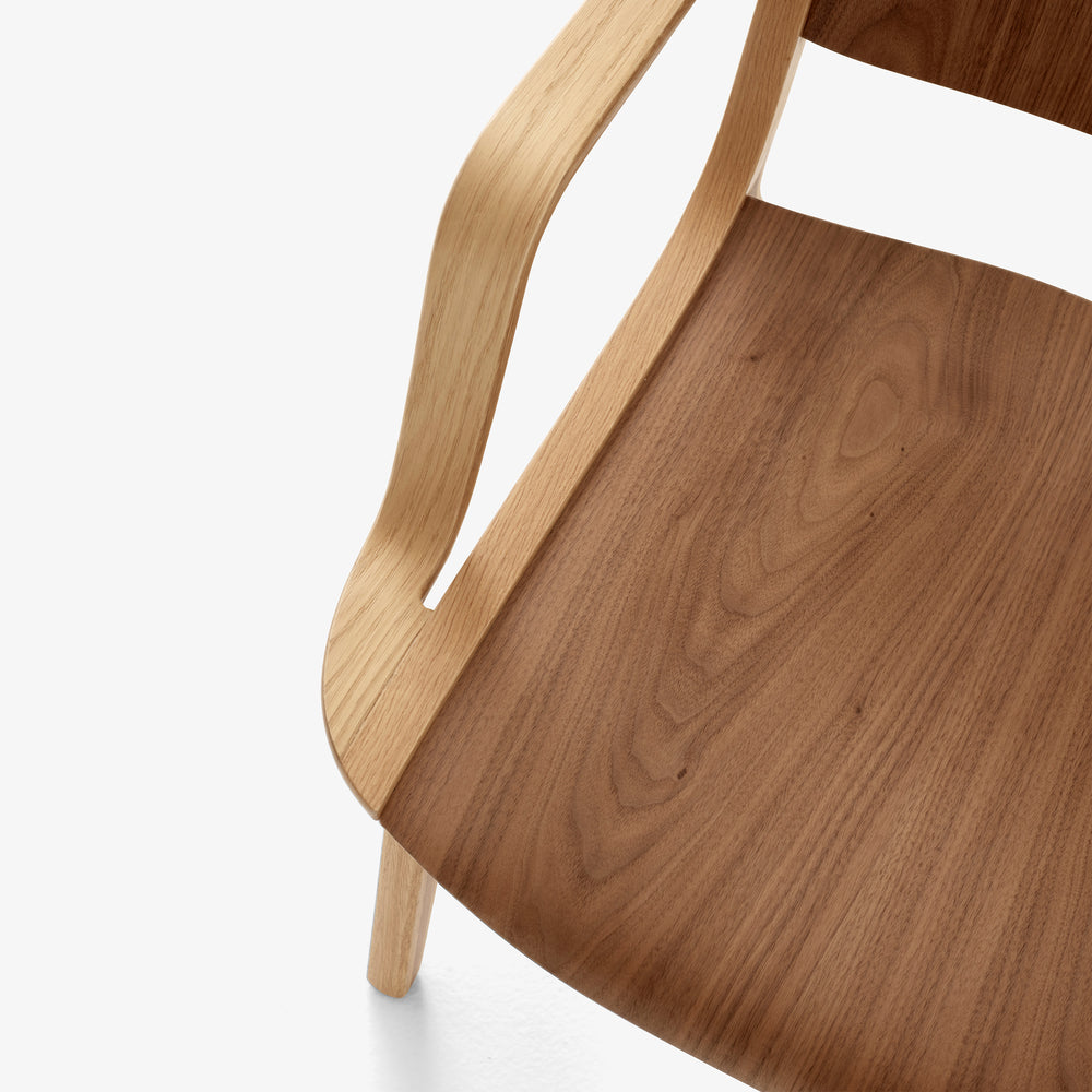 AX Lounge Chair