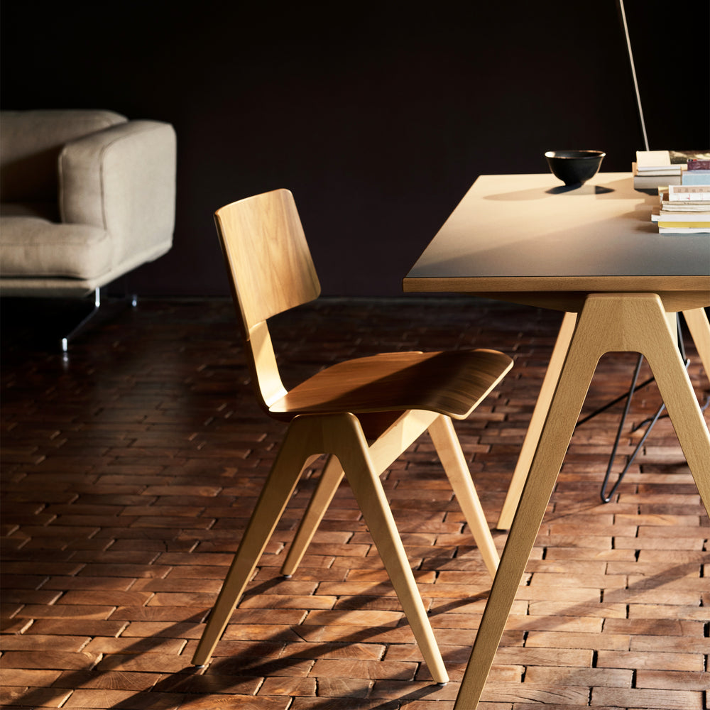 Daystak Dining Table