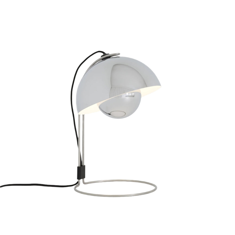 Flowerpot VP4 Table Lamp