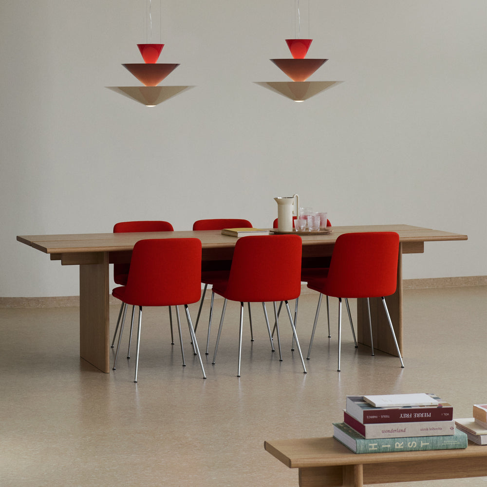 Ita Dining Table
