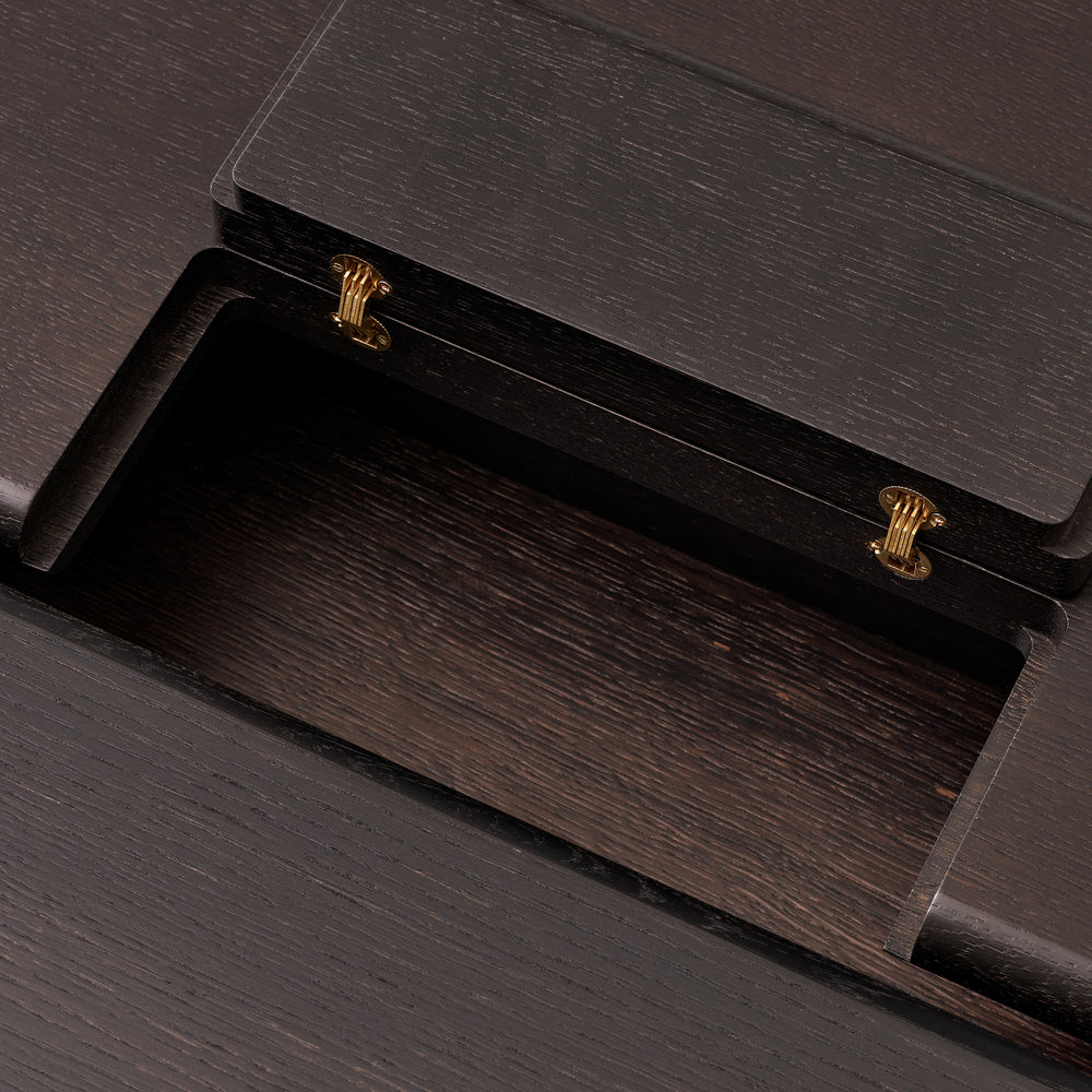 Ita Dining Table