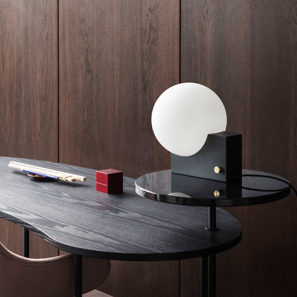 Palette Desk