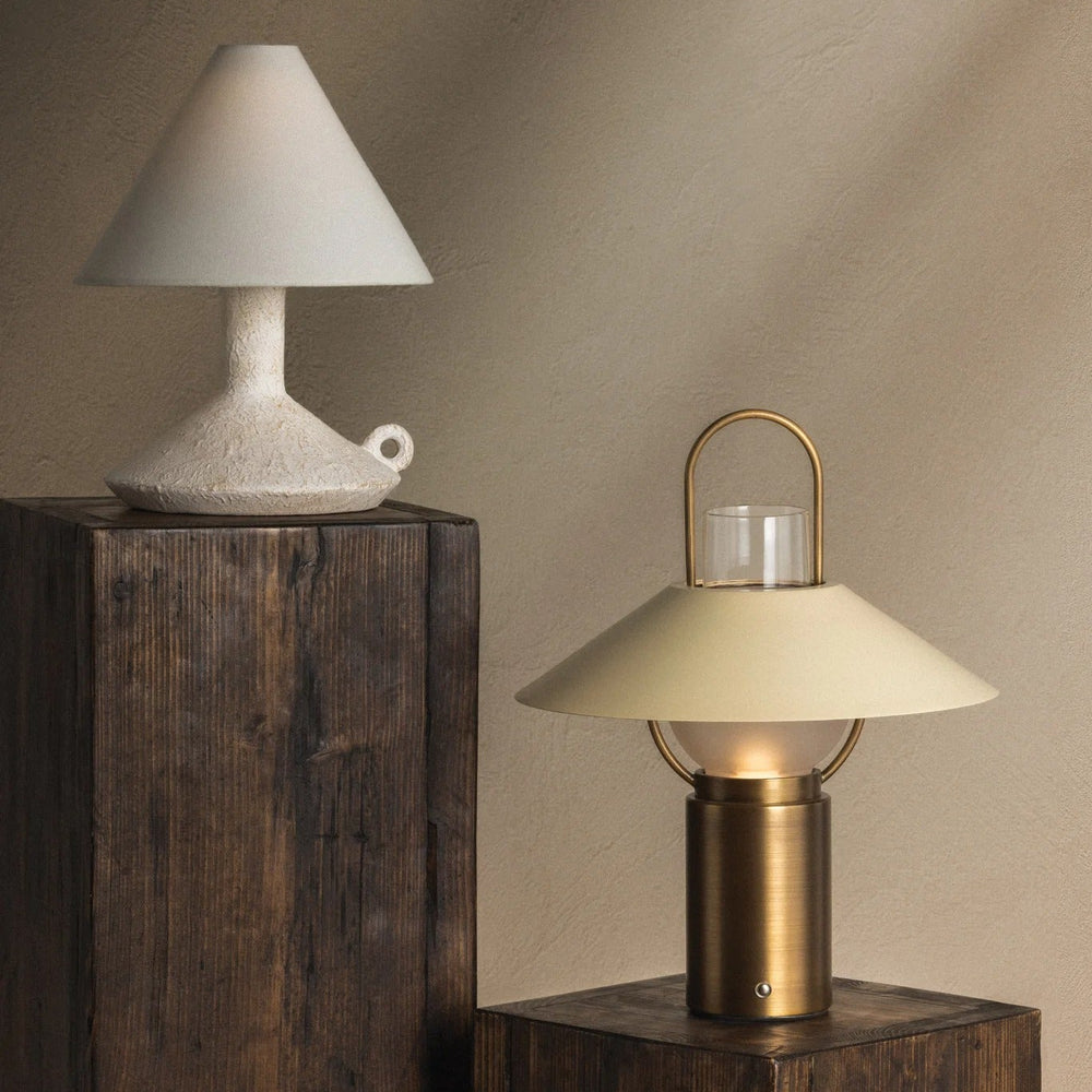 Kindle Rechargeable LED Table Lamp
