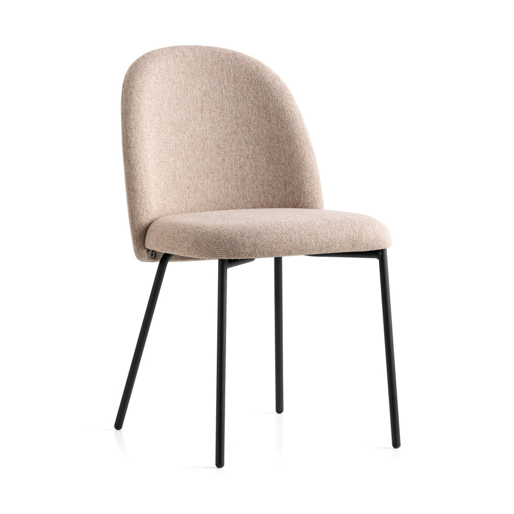 Tuka Chair