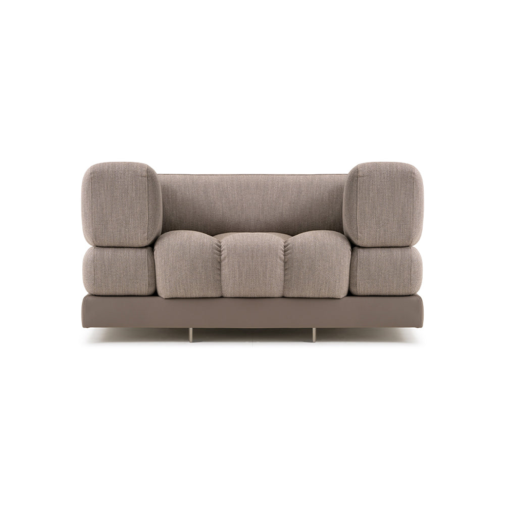 Domus Lounge Chair