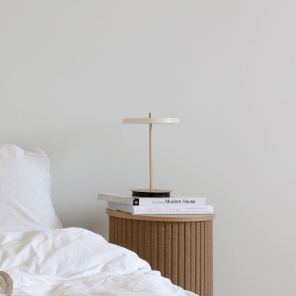 Asteria Move Portable Table Lamp