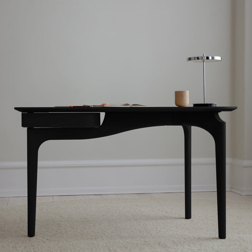 Asteria Move Portable Table Lamp