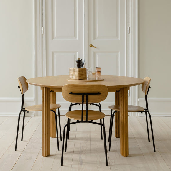 Comfort Circle Extendable Dining Table