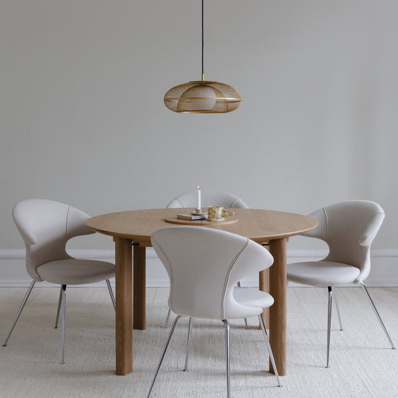 Comfort Circle Extendable Dining Table