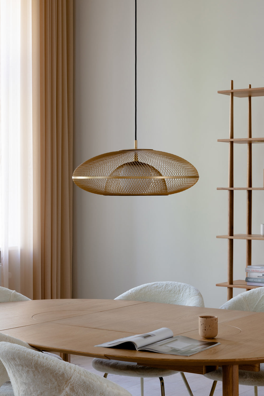 Comfort Circle Extendable Dining Table