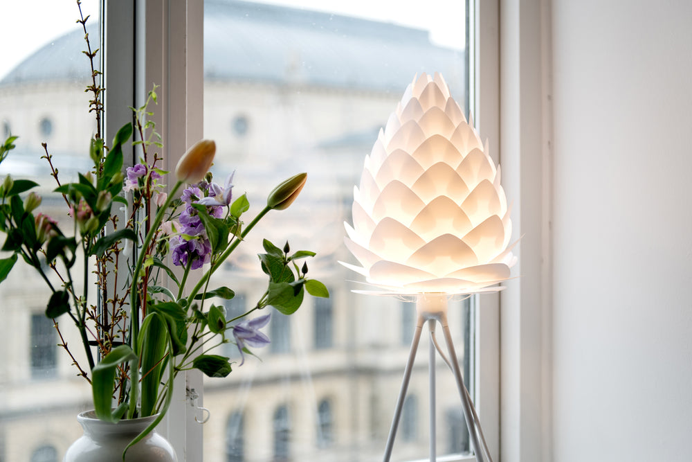 Conia Table Lamp