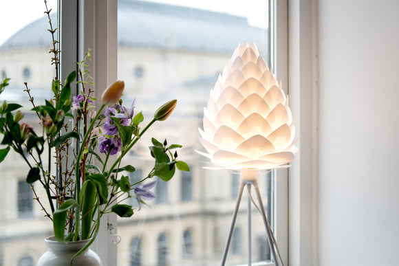 Conia Table Lamp