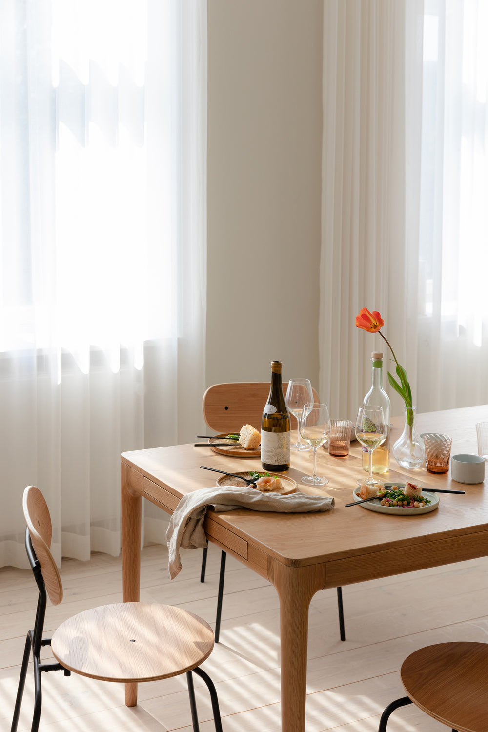 Heart'n'Soul Extendable Dining Table