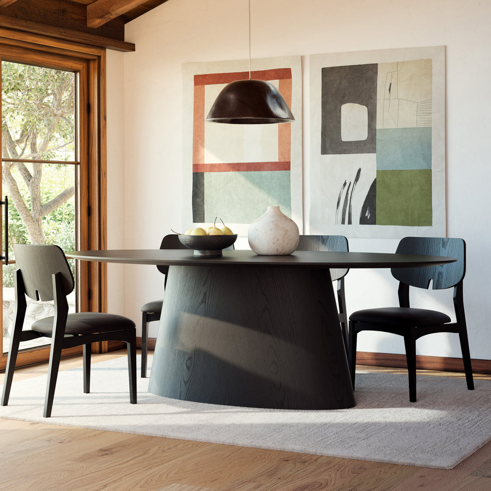 Fortaleza Oval Dining Table