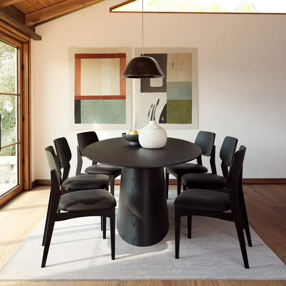 Fortaleza Oval Dining Table