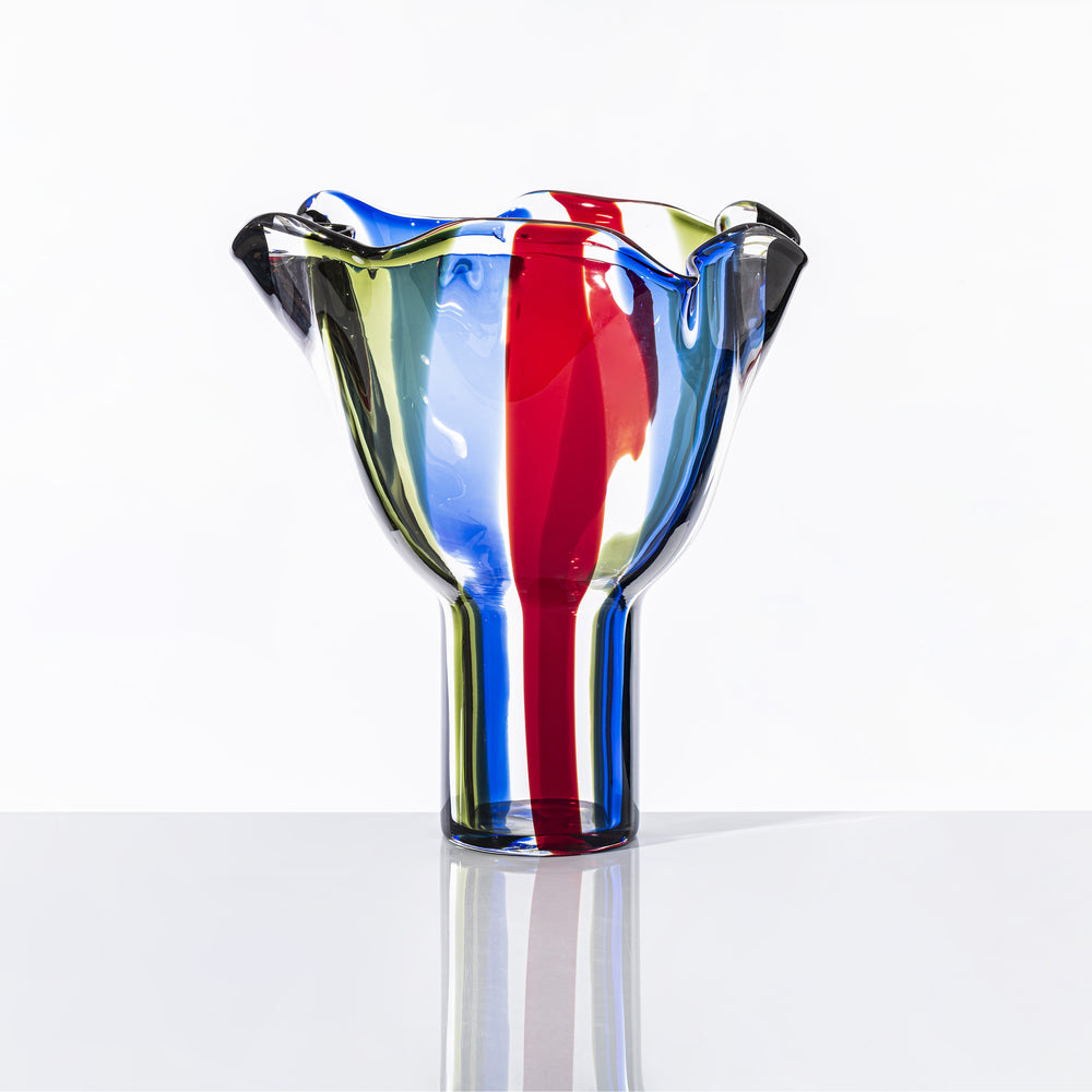 Kukinto Vase
