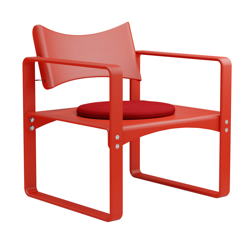 Series 270 F Lounge Armchair
