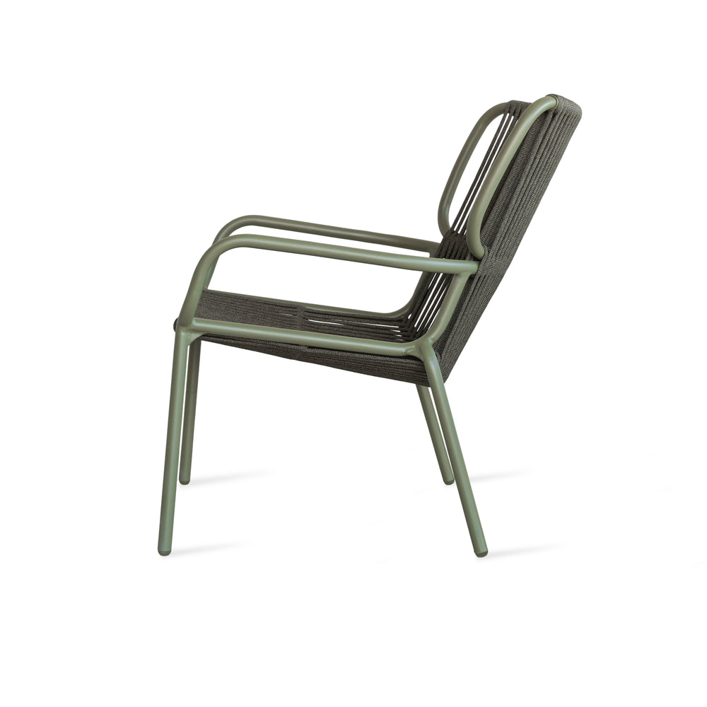 Ribbon Outdoor Lounge Chair