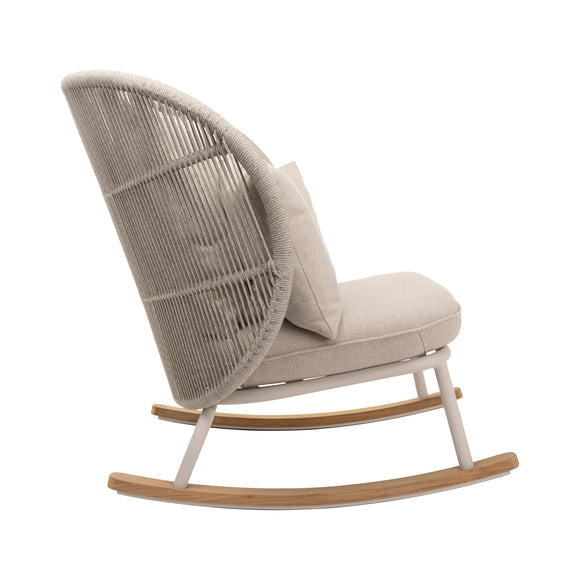 Outdoor easy chair deals