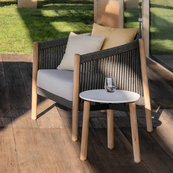 Lento Outdoor Lounge Chair