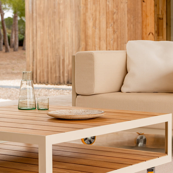 Vineyard Outdoor Coffee Table