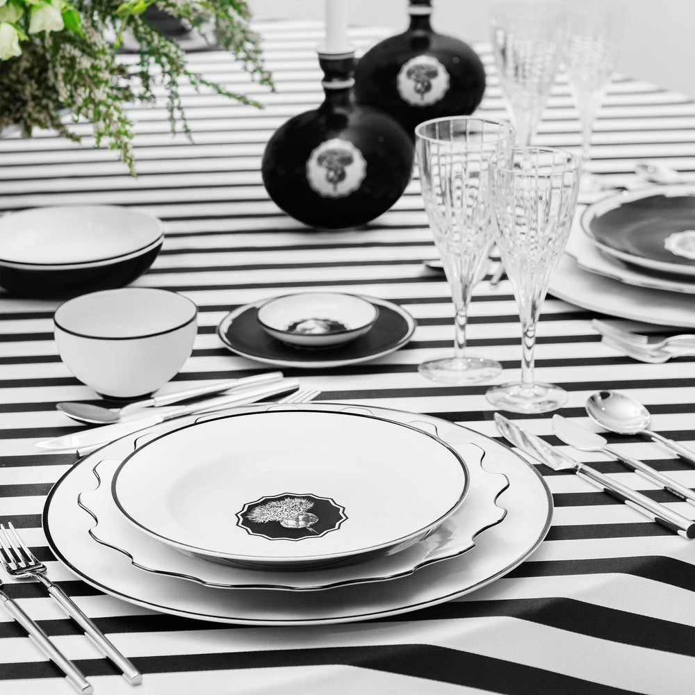 Herbariae Charger Plate