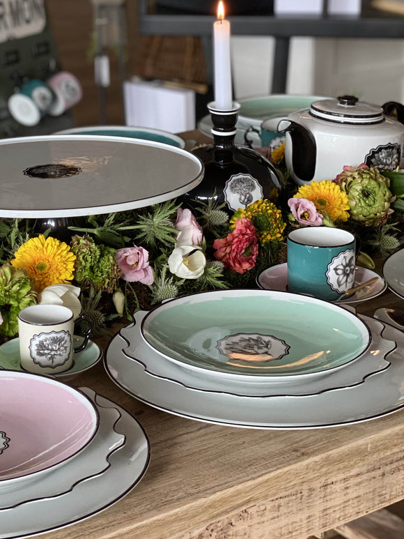 Herbariae Charger Plate