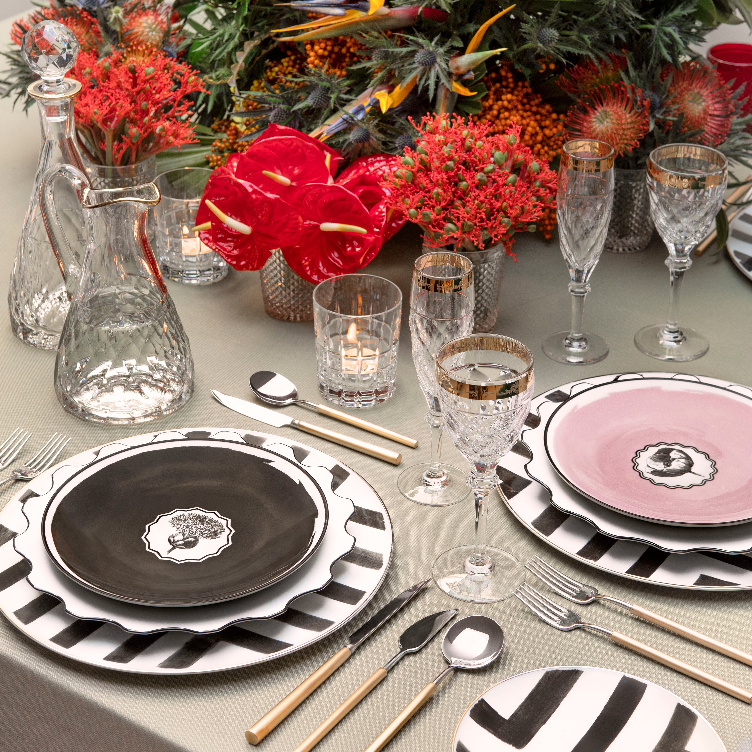 Vista Alegre Herbariae Dinner Plate - 2Modern