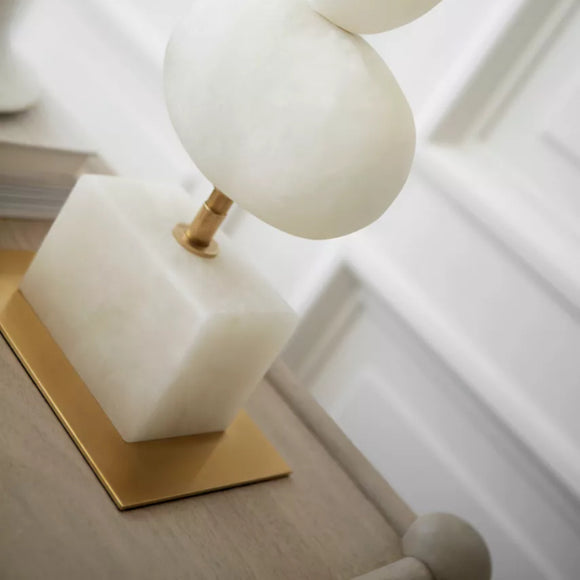 Visual Comfort Signature x Thomas O'Brien Dani Table Lamp